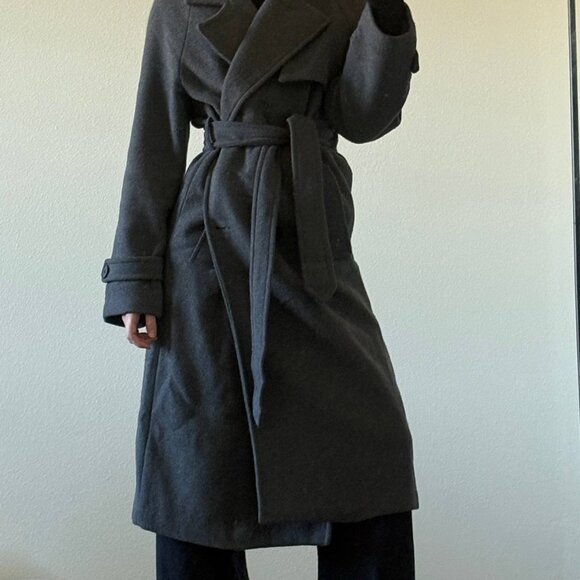 Women’s Coat - Picture 1 of 5